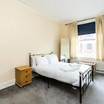 A Lovely, Bright And Airy, 3-Bedroom Family Home